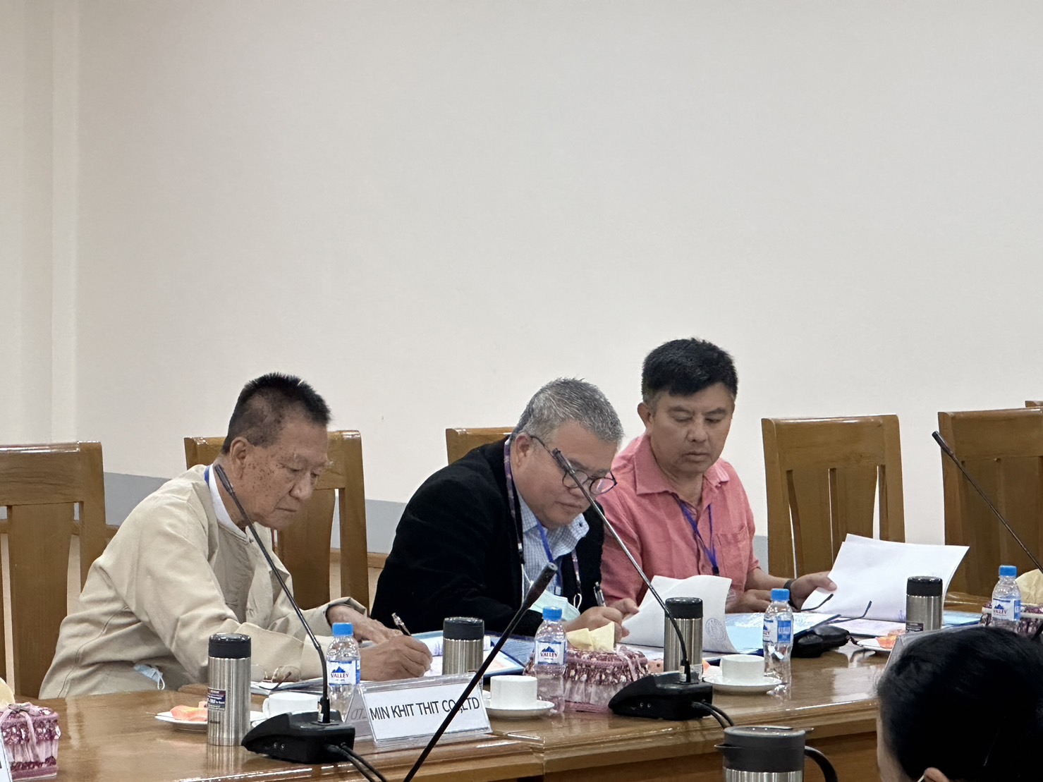TNDT co-signed the MOA to extend the timing of the Power Plant Project in Myanmar