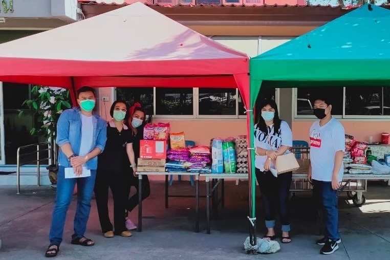Donate consumer goods to Rangsit Children Aid Center
